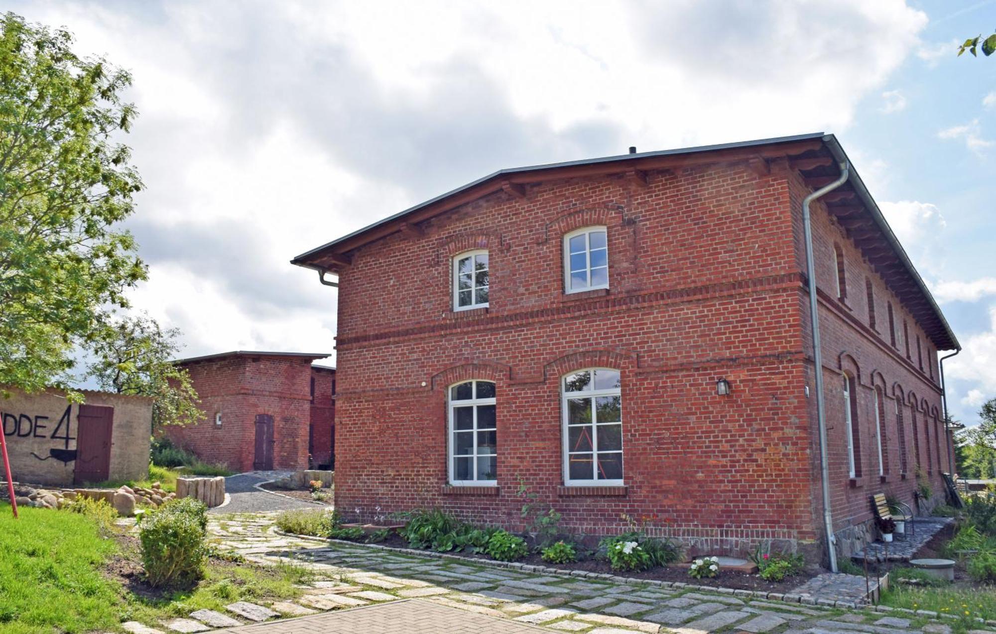 Schoene Ferienwohnungen In Sassnit Sassnitz Exterior foto